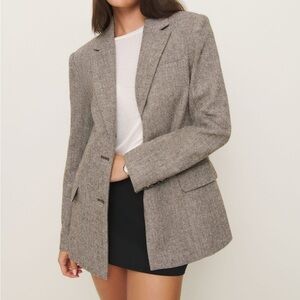 Reformation Herringbone Tweed Blazer in Taupe